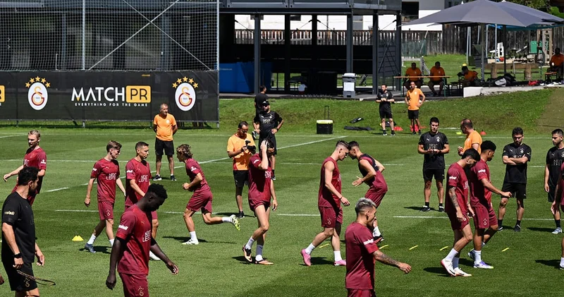 Galatasaray da kavga sonunda bitti: Yönetim çok sevindi