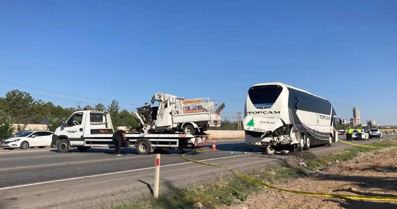 Ankara da peş peşe kazalar: Ölü ve yaralılar var