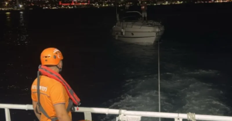 Datça açıklarında tekne sürüklendi! 2 kişi ölümden döndü Sözcü Gazetesi