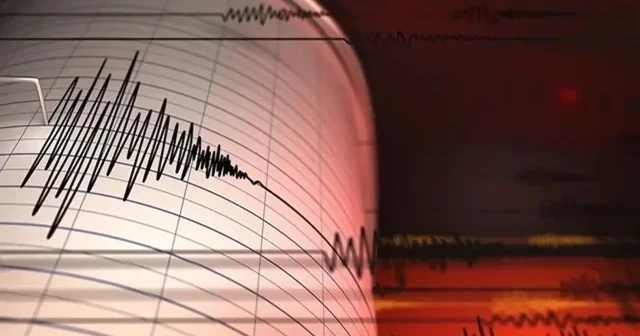 İstanbul da deprem mi oldu? Son deprem nerede oldu? AFAD SON DAKİKA: İstanbul da hissedilen bir deprem meydana geldi Gündem Haberleri