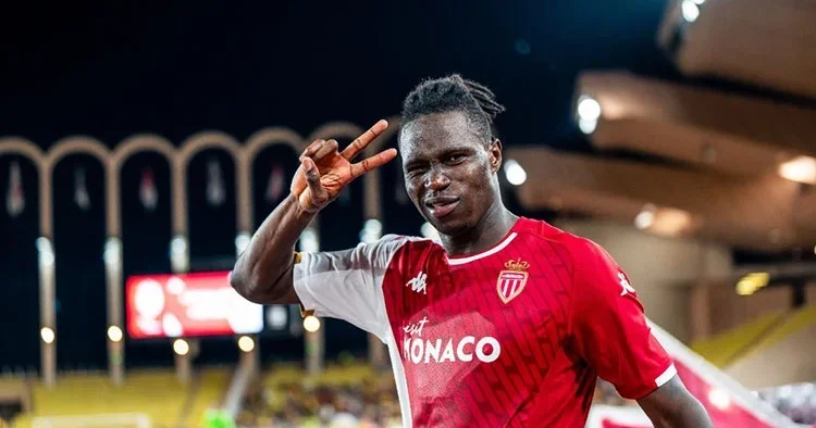 Galatasaray, Wilfried Singo transferinde mutlu sona yakın!