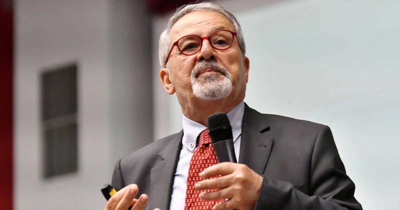 Naci Görür yeter artık diyerek isyan ettirdi! Meslektaşlarına laf çaktırıyor