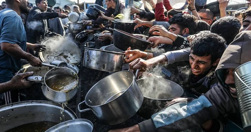 Gazze açlıktan ölüyor: Son 24 saatte 2 si çocuk 11 kişi yaşamını yitirdi
