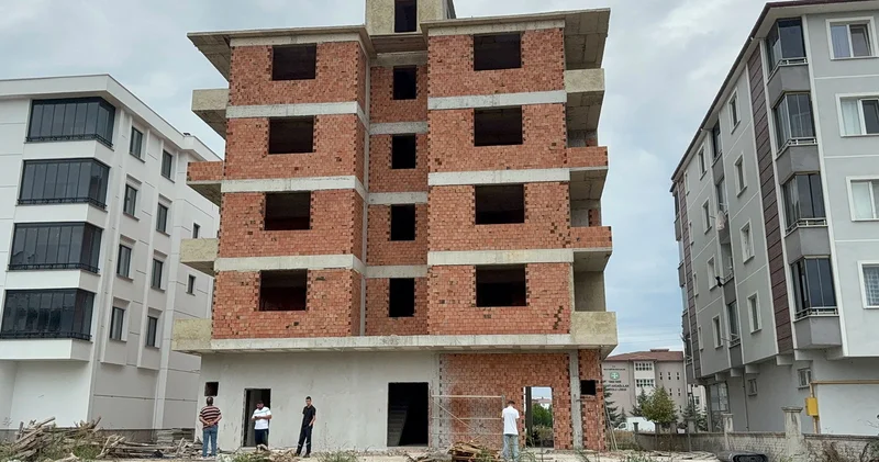 Samsun da şüpheli ölüm: Kayıp başvurusu yapılan 15 yaşındaki kız çocuğu, bir inşaatın önünde ölü bulundu