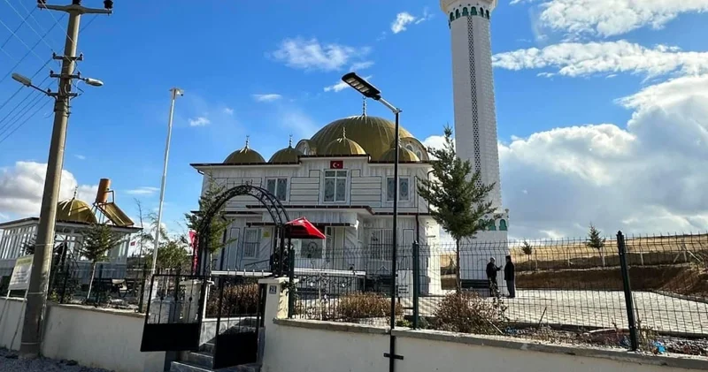 Halkın bağışları ile yapılan cami AKP li belediyenin borcuna karşılık devredildi