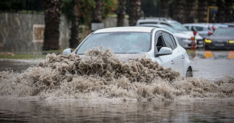 Yağmur yağacak mı derken Meteoroloji sel uyarısı yaptı! İşte riskli iller