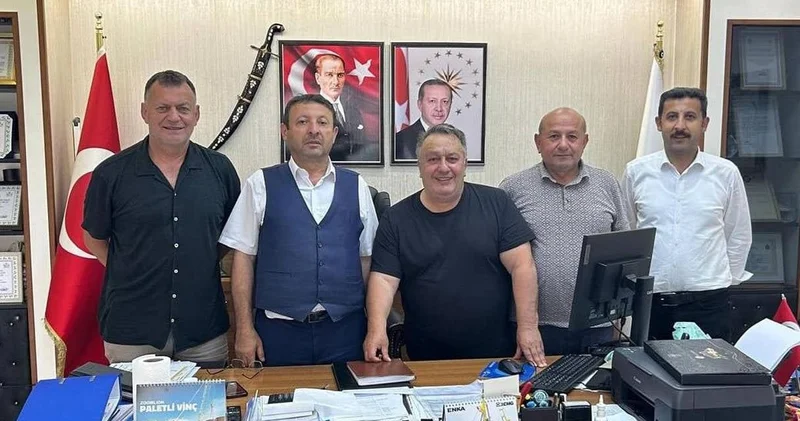 Çay paketleri ile rüşvetten tutuklanan isme AKP ihale üzerine ihale verdi