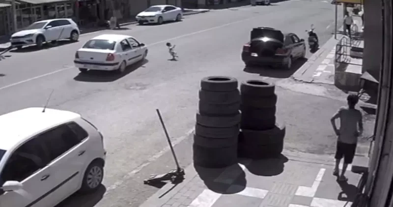 Ceylanpınar da Otomobilin Çarptığı Çocuk Ağır Yaralandı
