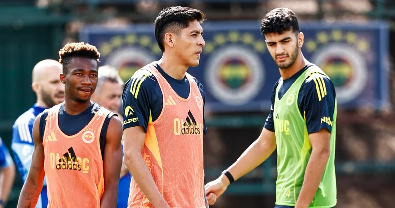 Fenerbahçe de Benfica hazırlıkları başladı: Edson Alvarez, ilk antrenmanına çıktı! Fenerbahçe Haberleri