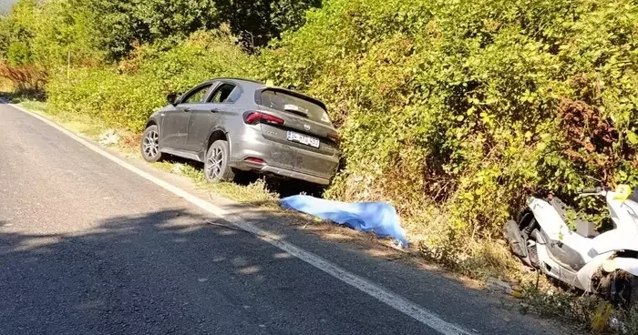 Motosikletle gezmeye gelen karı koca kazada hayatını kaybetti