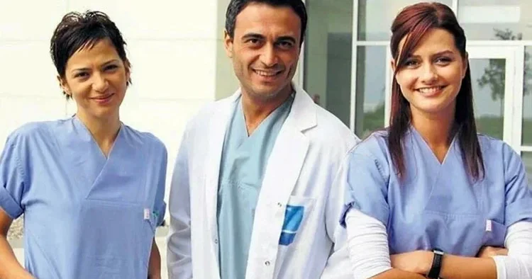 Kutsi den Doktorlar itirafı: Bizi izleyip doktor olan birçok kişiyle tanıştım