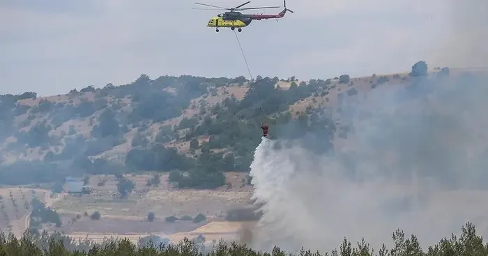 Ardahan da art arda Yangınlar: Katı atık sahası ve anız alevlere teslim oldu