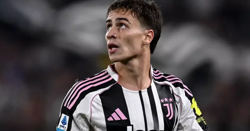 Neler yaptı öyle! Juventus a galibiyeti Kenan Yıldız getirdi
