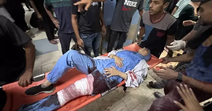Hastaneyi vurdular, gazeteciler de öldü! İsrail den vahşi bir saldırı daha: Çok sayıda can kaybı var