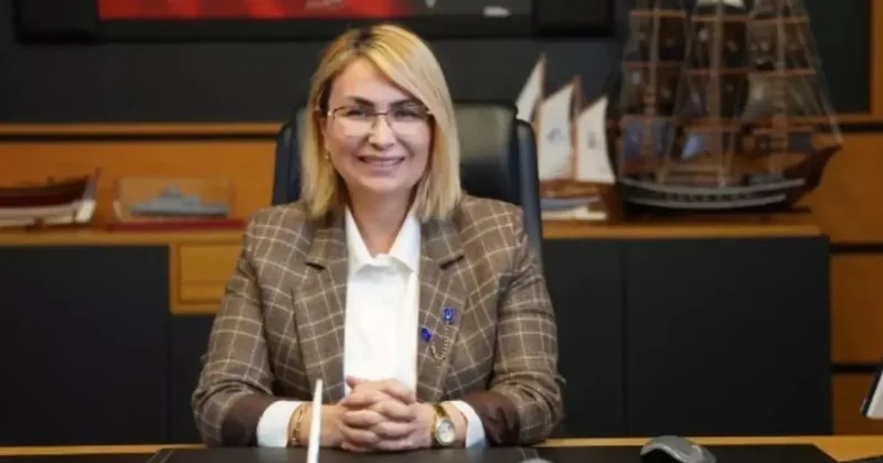 25 Ağustos magazin gündemine bomba gibi düştü! Altınova Belediye Başkanı Yasemin Fazlaca GÜNAYDIN’a konuştu!