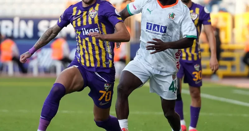 Süper Lig de kıran kırana maç: Kapanışta gol yağmuru