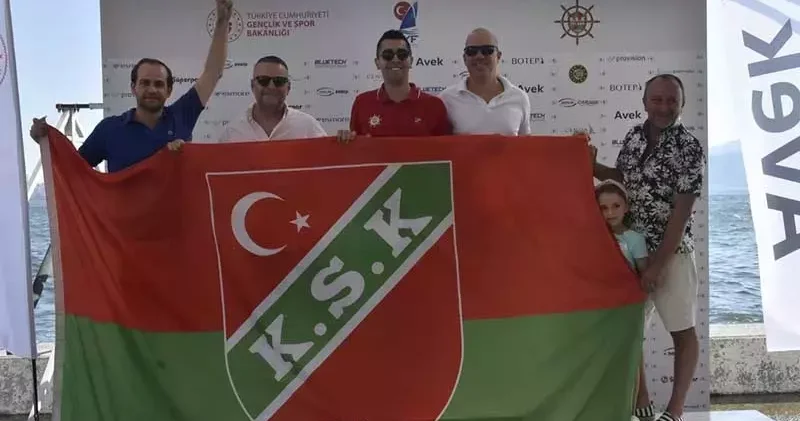 Karşıyaka daki yelken şampiyonasına görkemli kapanış