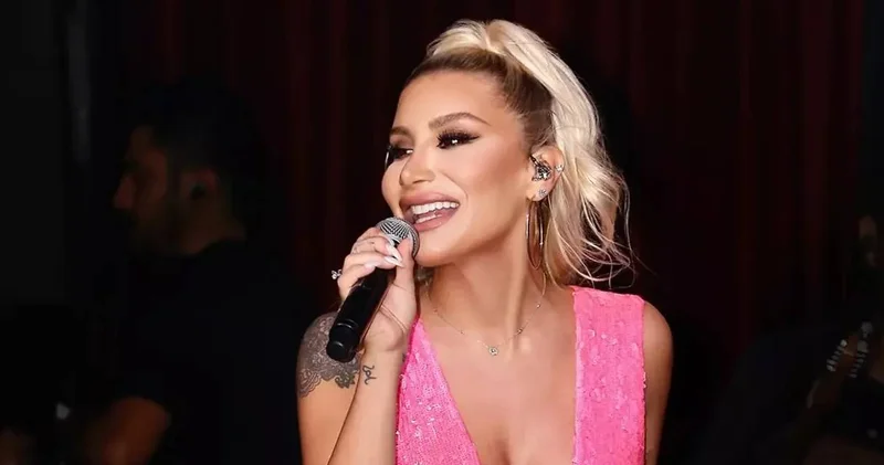 İrem Derici hastanelik oldu