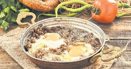 İDİL AÇIKALIN Hem pratik hem lezzetli