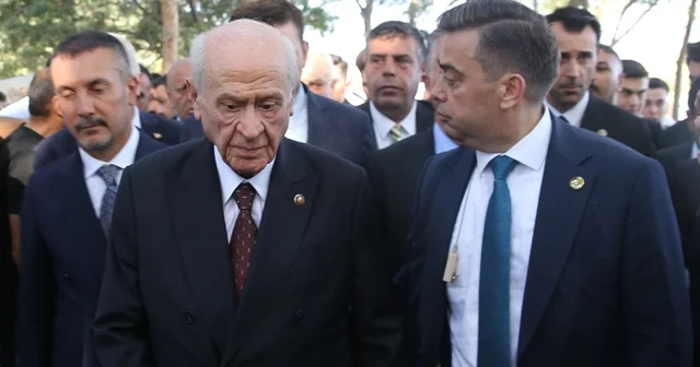 MHP Genel Başkanı Bahçeli, Ahlat ta partililer ve vatandaşlarla buluştu Bitlis Haberleri