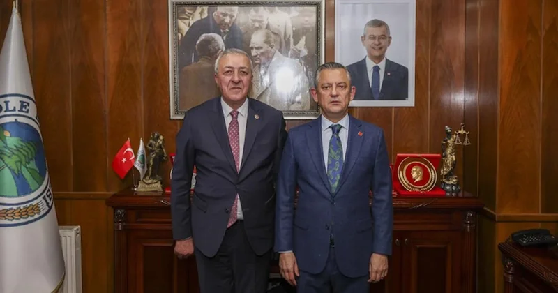 CHP den istifa eden belediye başkanından AKP ye geçeceği iddialarına yanıt Sözcü Gazetesi