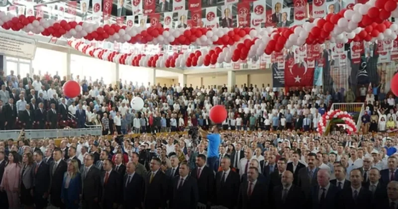 MHP Malazgirt öncesi milliyetçi slogan çıkmazına girdi Sözcü Gazetesi