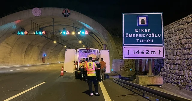 Kuzey Marmara Otoyolu nda otomobilin çarptığı yaya öldü, 2 yaralı Kocaeli Haberleri