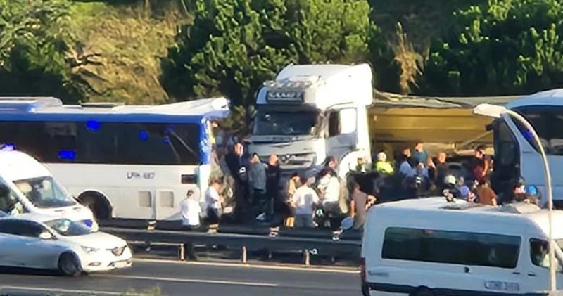 TEM Otoyolu nda zincirleme kaza can aldı: 1 ölü