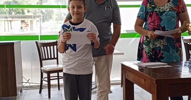 Muğla Büyükşehir Belediyesi sporcuları satranç turnuvasında altın ve gümüş madalya kazandı Muğla Haberleri