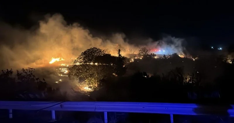 Tekirdağ da anız yangını yerleşim yerini tehdit etti