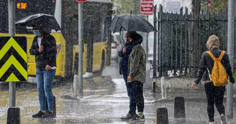 Meteoroloji raporundan İstanbul a sağanak çıktı: Önce sis vuracak sonra yağmur