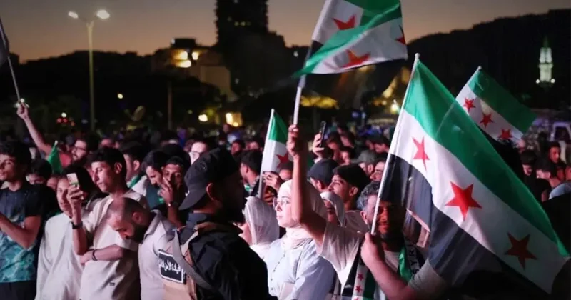 Suriye de Eş Şara İçin Meydanlarda Toplanma