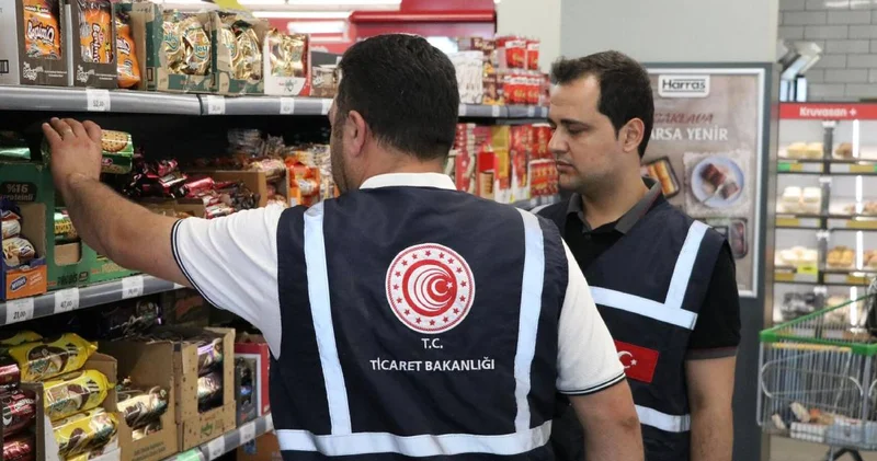 İstanbul da fahiş fiyat ve stokçuluk denetimleri: 58 bin işletmeye para cezası