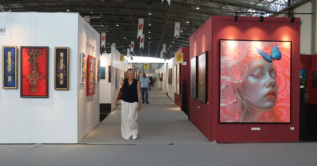 Adana da Artconcept Adana Çağdaş Sanat Fuarı devam ediyor Adana Haberleri