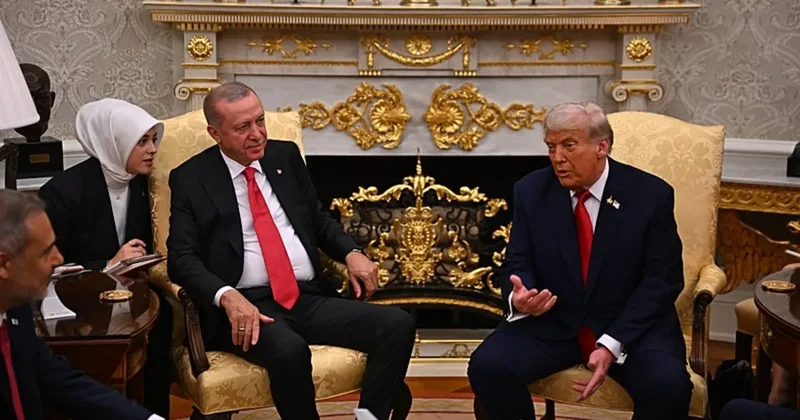 Dünyanın gözü Erdoğan Trump zirvesinde! F 35 rozeti görüşmeye damga vurdu