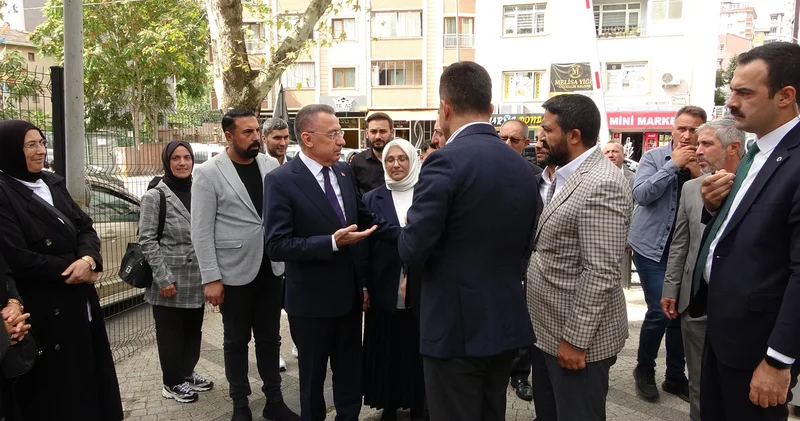 AK Partili Oktay dan şehit ailesi ve esnafa ziyaret