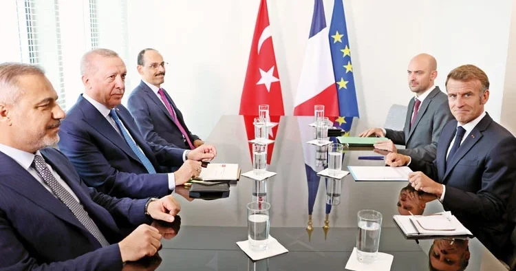 Türkevi’nde diplomasi trafiği