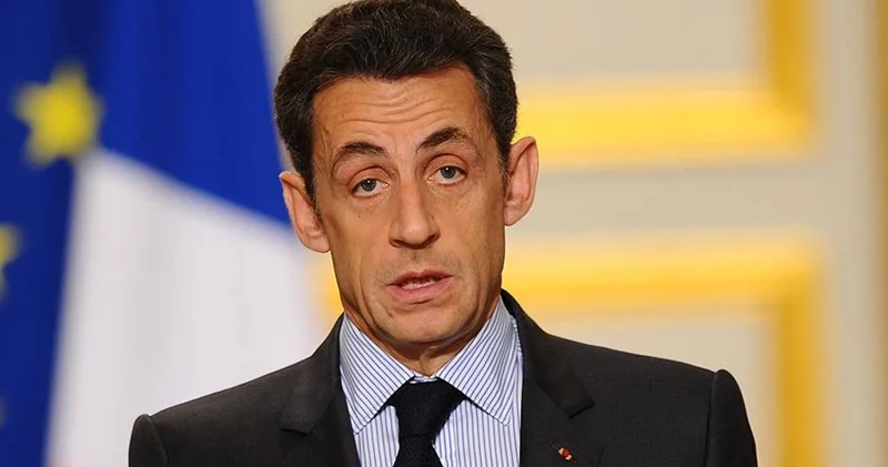 Eski Fransa Cumhurbaşkanı Sarkozy e 5 yıl hapis cezası