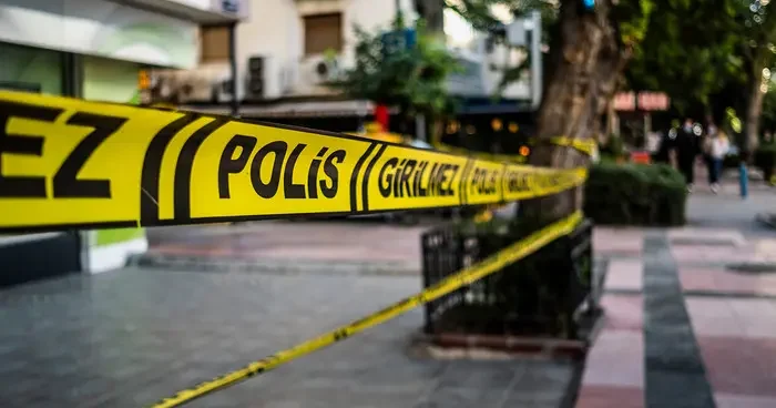 Van’da kan donduran olay! Barışmak için gittikleri evde infaz edildiler: Anne ve 2 oğlu öldü