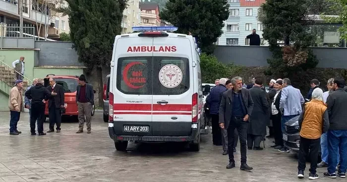 Cami şadırvanında baygın bulunmuştu: 24 günlük yaşam mücadelesini kaybetti