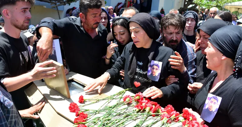 Fransa da canice öldürülen Hasan toprağa verildi: Annesinden yürek burkan sözler