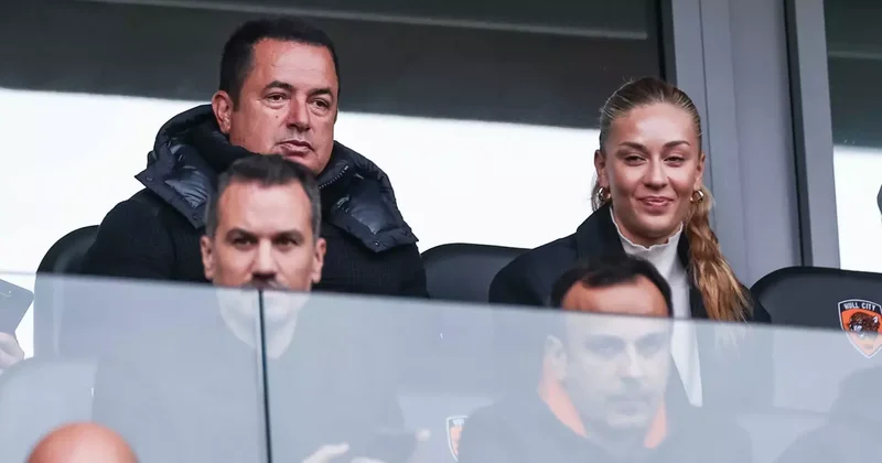 30 milyona aldığı takımın borcu 66 milyona çıktı: Hull City e ortak arıyor