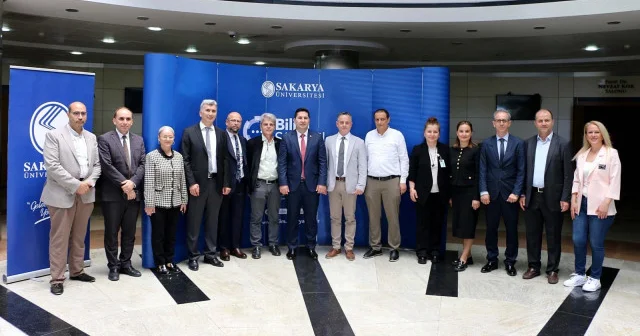 Sakarya Eğitim Araştırma Hastanesi nden böbrek naklinde büyük başarı Sakarya Haberleri