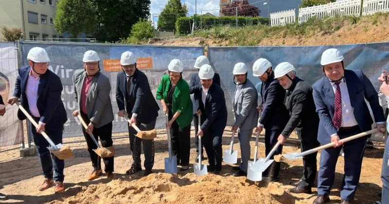 Almanya da DİTİB Giessen Camisi ve Külliyesi nin temeli atıldı