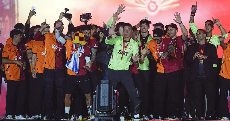 Galatasaray da deprem: Gördükleri sonrası çıldırdı