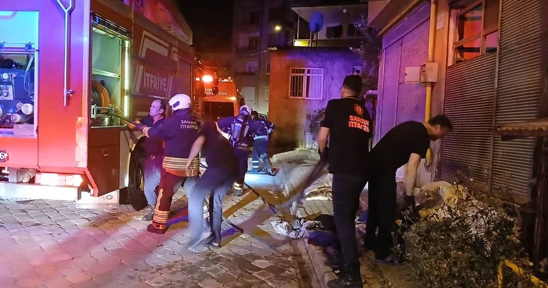Canik’te korkutan gece: 1 i itfaiyeci 2 yaralı