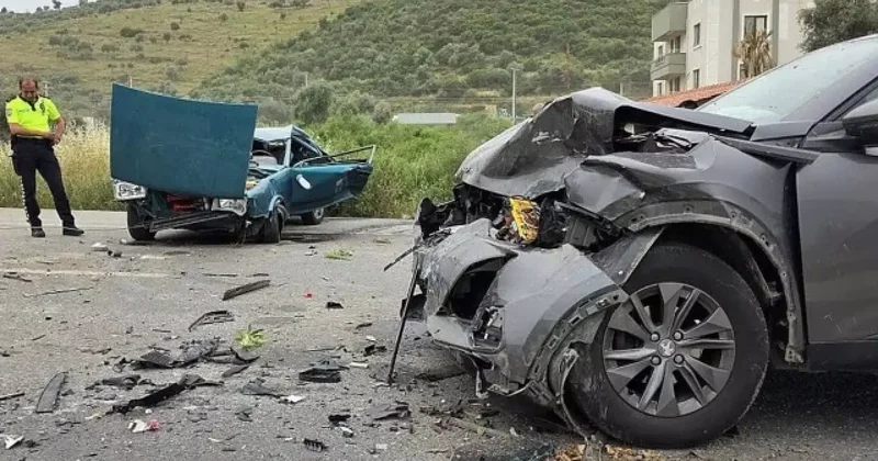 Muğla da trafik kazası geçiren usta oyuncu Şerif Sezer hastaneye kaldırıldı