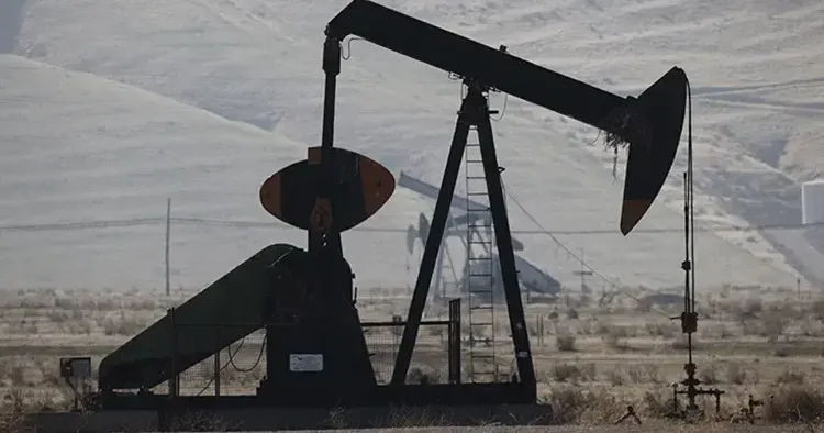 S. Arabistan ve Kuveyt, yeni petrol sahası keşfetti