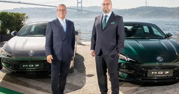 Maliyetine satarak ayakta kalıyorlar