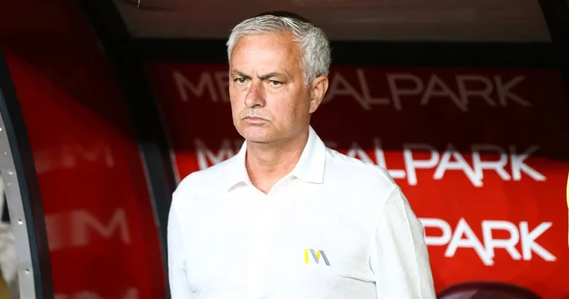 Mourinho dan sürpriz tercih! İlk kez Süper Lig maçına 11 de çıktı Sözcü Gazetesi